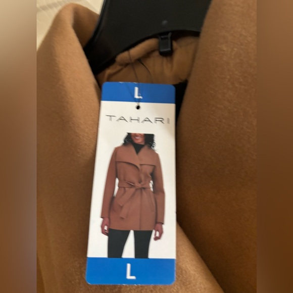 TAHARI ELLA Women's Lightweight Wool Blend Wrap Coat with Self Tie Belt - Picture 2 of 5